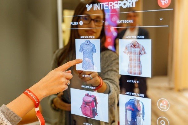 Intersport – Sveitsisk sport retail -verdens største gjennom relevant omni-kanal utvikling.